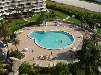Aparthotel South Seas On The Gulf Marco Island Exterior foto